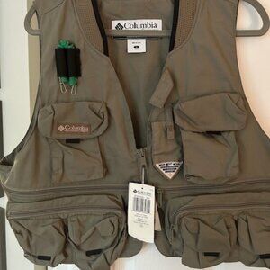 Columbia Brand Fishing Vest - Never used with tags,
